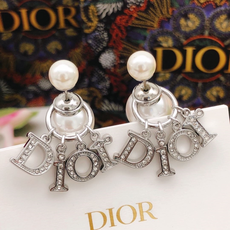 chr1st1an D10r earrings